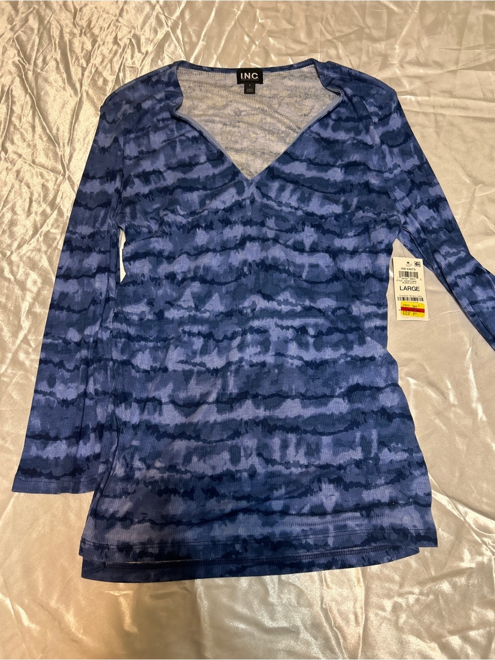 NWT I.N.C. Blue Tie Dye V-Neck Ribbed Knit Top L